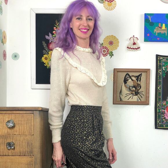 Vintage Cottagecore Sweater, 1970s New Old Stock Victorian Style Sweater Sz XS - Picture 2 of 10